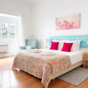 Appartement 140m² 4 Slaapkamer, 2 Privé Badkamer In Sao Joao De Deus, Lissabon