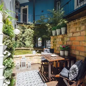 Casinha Azul Lisbon